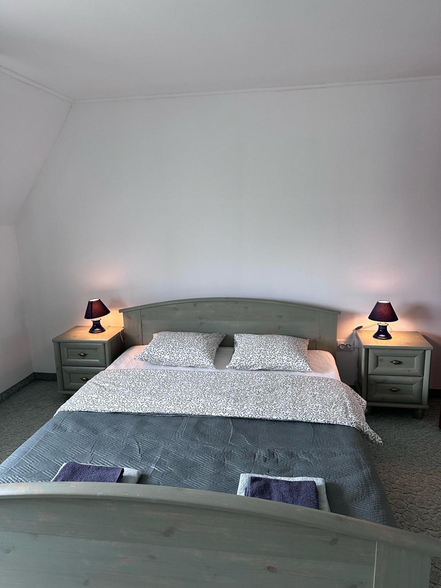 Eden Panzio Lejlighedshotel Bük Eksteriør billede