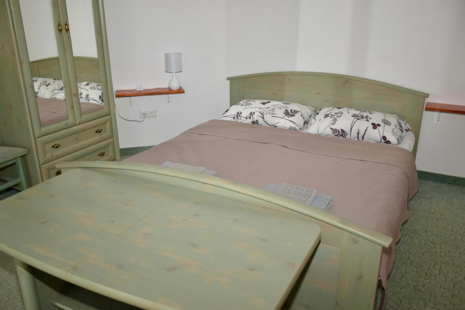 Eden Panzio Lejlighedshotel Bük Eksteriør billede